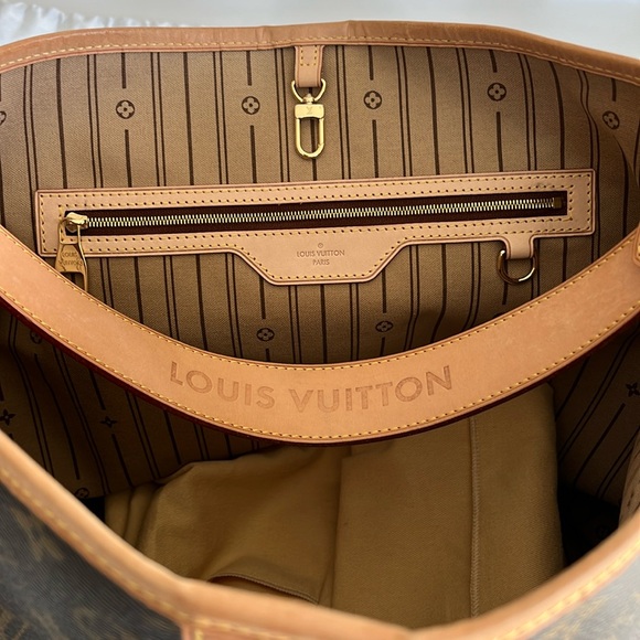Louis Vuitton Delightful MM - Picture 11 of 16